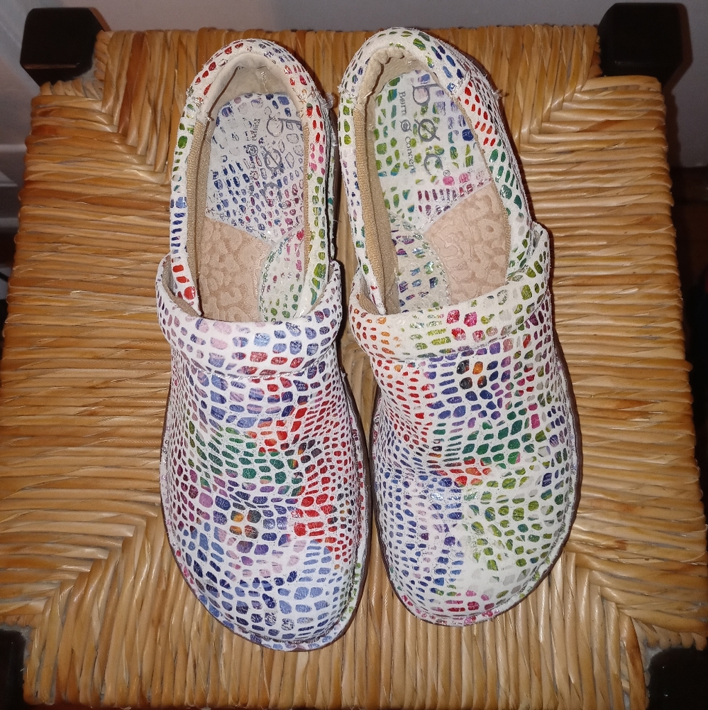 B.O.C Peggy Clogs